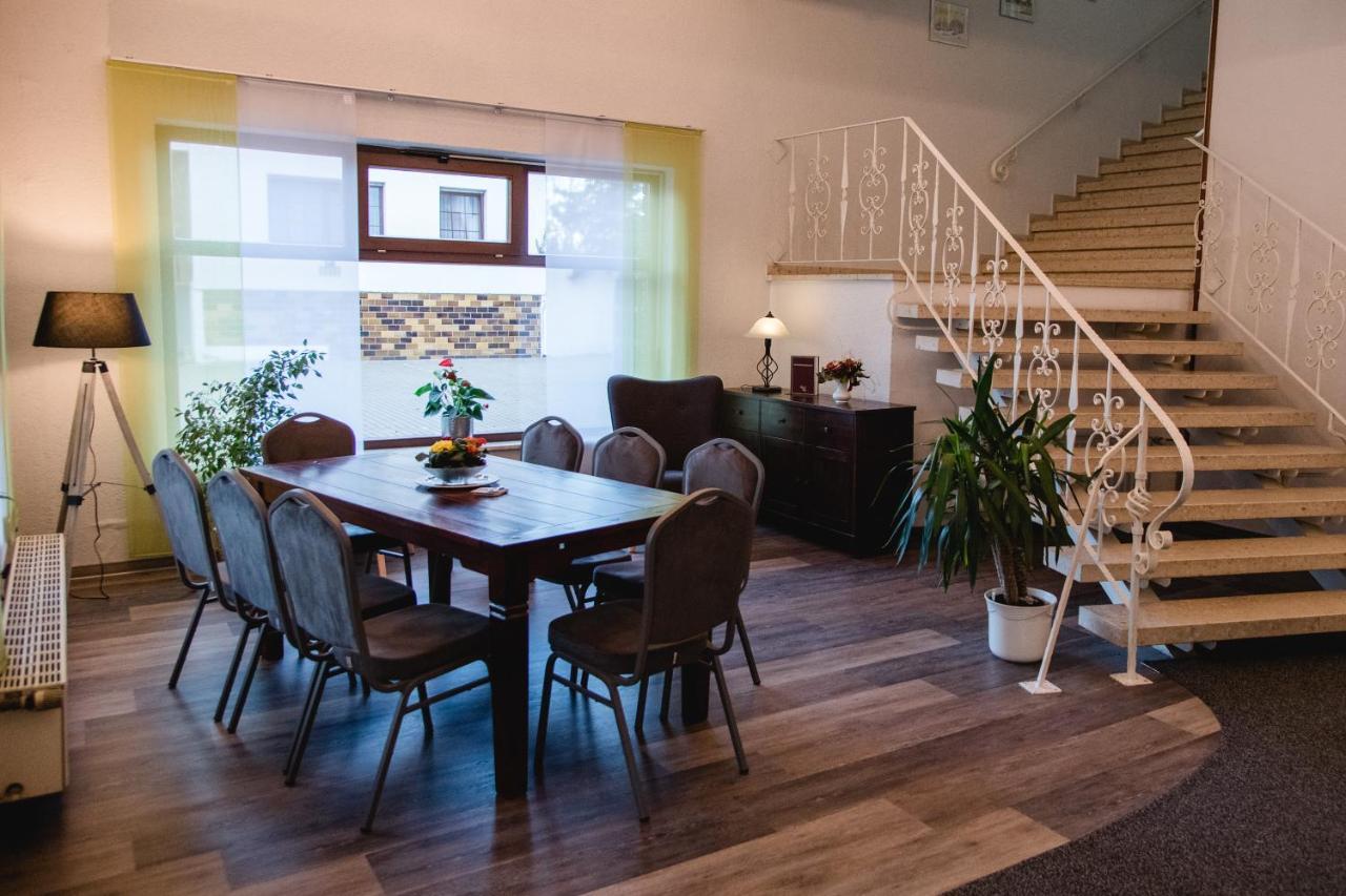 Hotel Mueller Genthin Zewnętrze zdjęcie