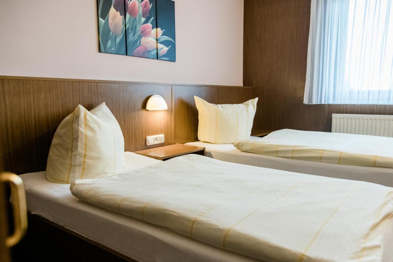 Hotel Mueller Genthin Zewnętrze zdjęcie